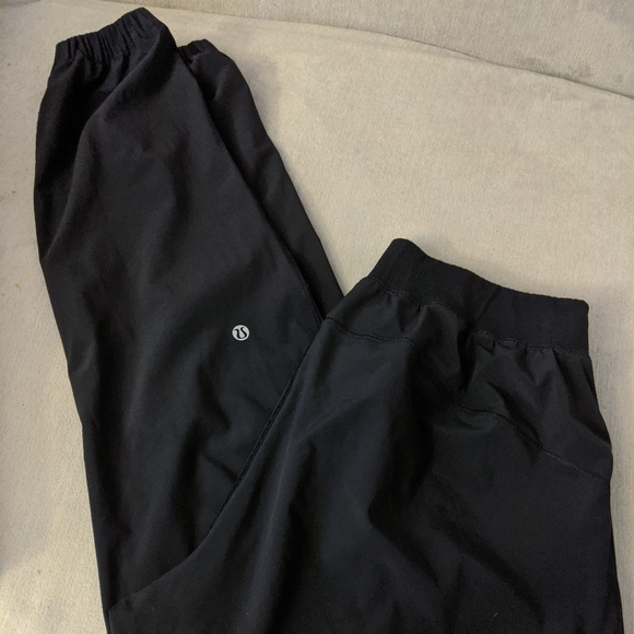 Black stretch joggers with silver zippers - Picture 4 of 5